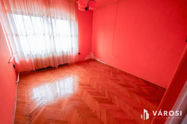 Eladó családi ház, Heréden 52.9 M Ft, 5 szobás