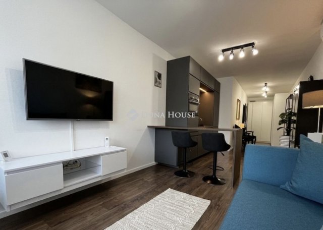 Kiadó téglalakás, albérlet, Törökbálinton 220 E Ft / hó