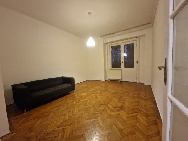 Kiadó téglalakás, albérlet, Budapesten, III. kerületben