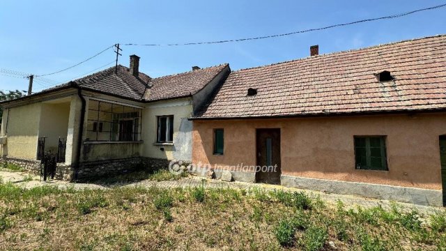 Eladó családi ház, Noszlopon 29.9 M Ft, 3 szobás