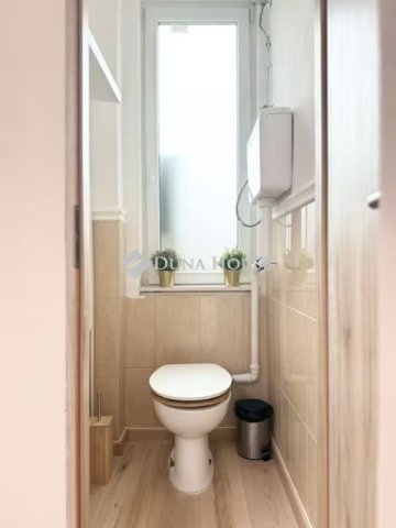 Eladó téglalakás, Budapesten, VI. kerületben 102.9 M Ft