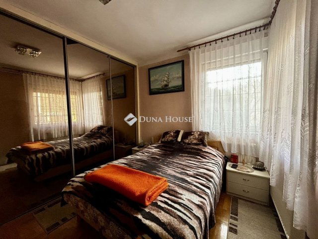 Eladó téglalakás, Budapesten, III. kerületben 118 M Ft, 3 szobás