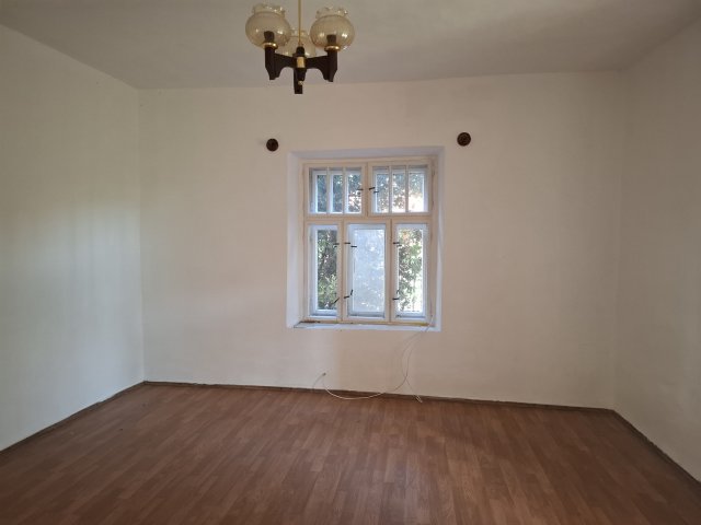 Eladó családi ház, Farmoson 19.9 M Ft, 2 szobás