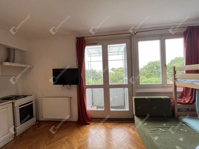 Eladó téglalakás, Győrött 34.9 M Ft, 2 szobás