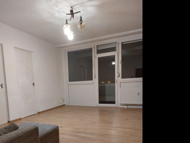 Kiadó panellakás, albérlet, XI. kerületben, Menyecske utcában