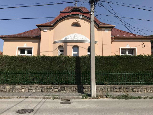 Kiadó családi ház, albérlet, Miskolcon 250 E Ft / hó, 3 szobás