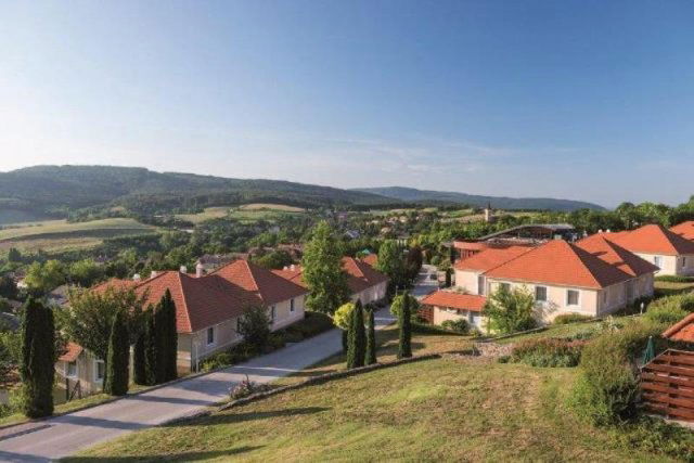 Kiadó téglalakás, albérlet, Dunaszentmiklóson 250 E Ft / hó