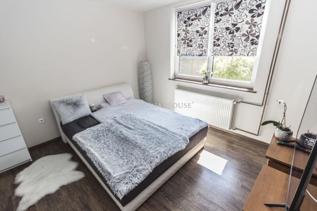 Eladó családi ház, Bükön 73.5 M Ft, 6 szobás