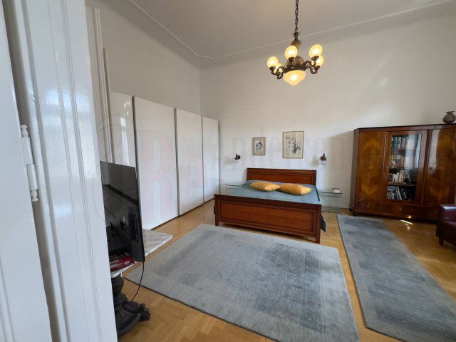 Eladó téglalakás, Budapesten, V. kerületben 399 M Ft, 4+1 szobás