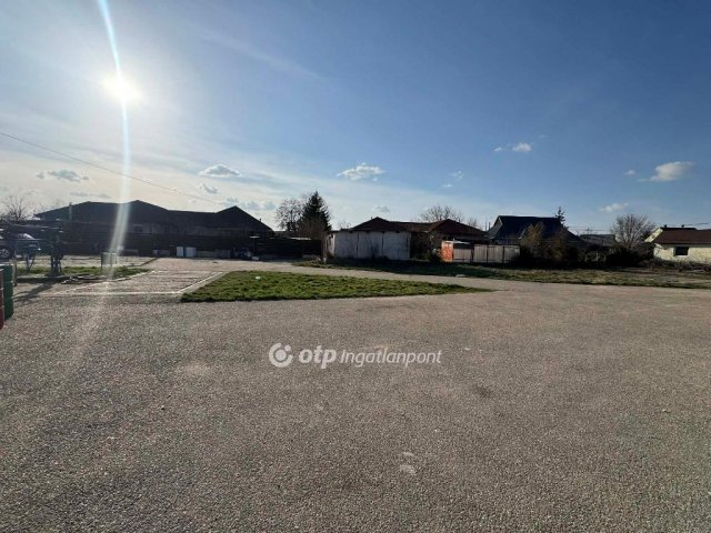 Eladó ipari ingatlan, Hajdúsámsonon 220 M Ft