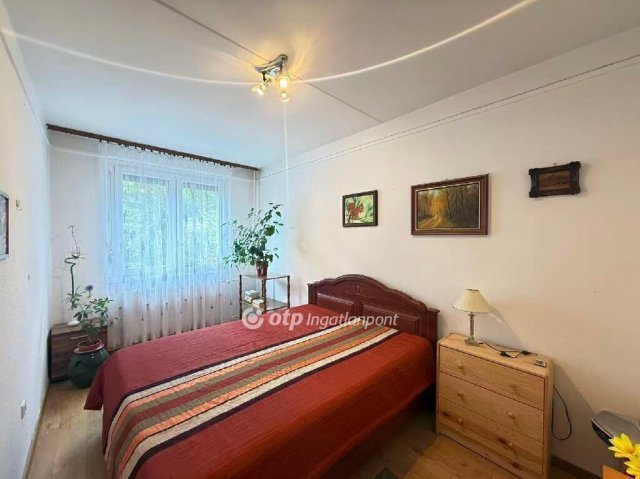 Eladó panellakás, Budapesten, IV. kerületben 74.9 M Ft