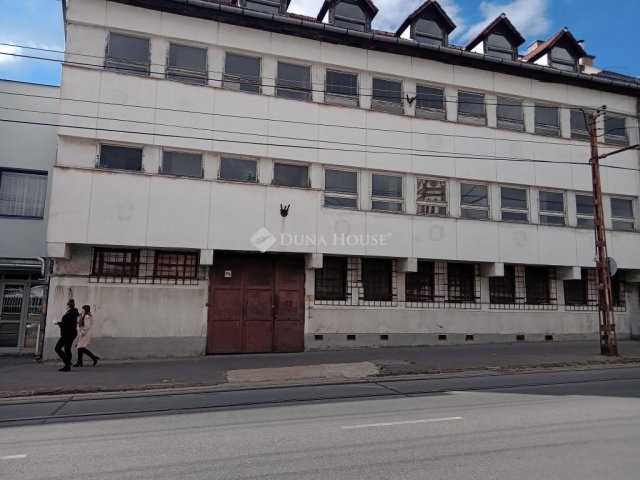 Eladó hotel, Budapesten, XX. kerületben 369 M Ft