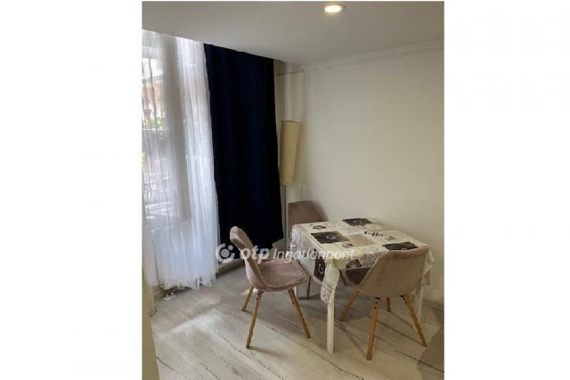 Eladó téglalakás, Budapesten, VIII. kerületben 280 M Ft