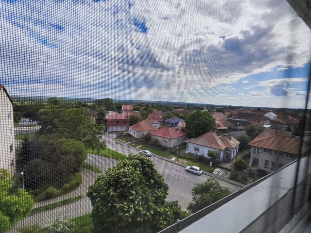Kiadó téglalakás, albérlet, Pécsett 145 E Ft / hó, 1+1 szobás