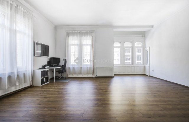 Eladó téglalakás, Budapesten, VIII. kerületben 123.9 M Ft