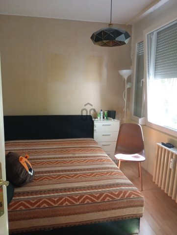 Eladó téglalakás, Szekszárdon, Május 1. utcában 32.5 M Ft