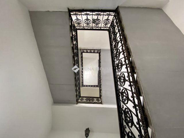 Eladó téglalakás, Budapesten, VII. kerületben 85 M Ft