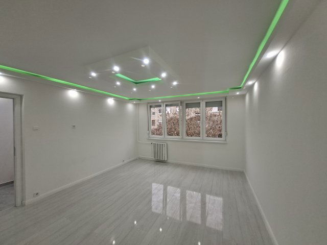 Eladó panellakás, Budapesten, XXI. kerületben 68.9 M Ft, 2 szobás
