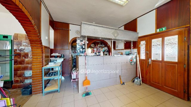 Eladó családi ház, Gyulaházán 16 M Ft, 2 szobás