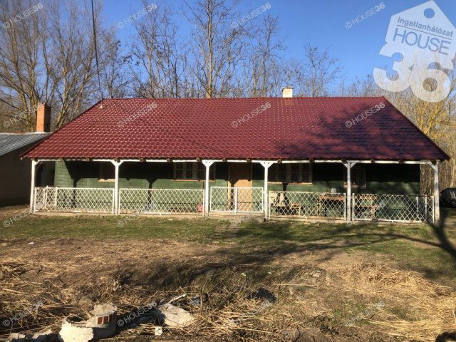 Eladó mezogazdasagi ingatlan, Nyárlőrincen 38.5 M Ft, 3 szobás