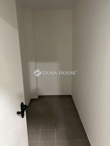 Eladó ipari ingatlan, Répcelakon 6.9 M Ft / költözzbe.hu