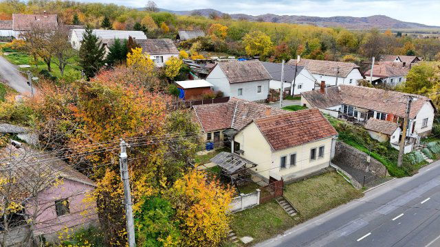 Eladó családi ház, Nagyorosziban 15.99 M Ft, 2 szobás