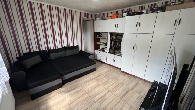 Eladó ikerház, Miskolcon 24.5 M Ft, 1+2 szobás
