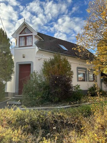 Eladó családi ház, Kecskeméten 140 M Ft, 4 szobás