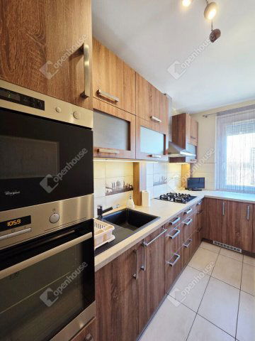 Kiadó panellakás, albérlet, Székesfehérvárott 195 E Ft / hó