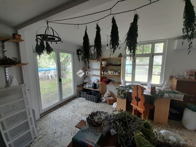 Eladó családi ház, Balatonszárszón 98 M Ft, 6 szobás