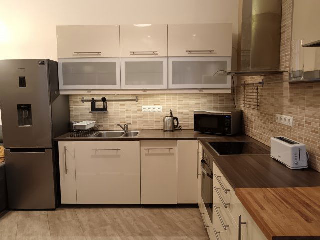 Kiadó téglalakás, albérlet, VII. kerületben, Nyár utcában