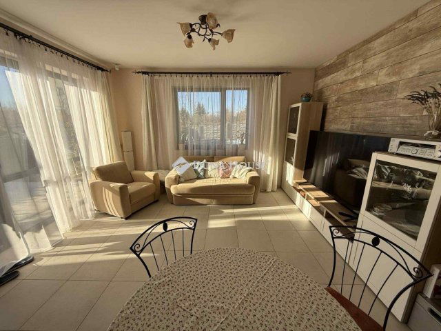 Eladó családi ház, Győrújbaráton 101.9 M Ft, 4 szobás