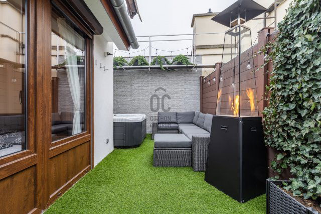 Eladó téglalakás, Budapesten, VI. kerületben, Eötvös utcában