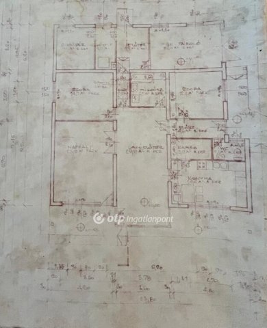 Eladó családi ház, Dunaújvárosban 68 M Ft, 3 szobás