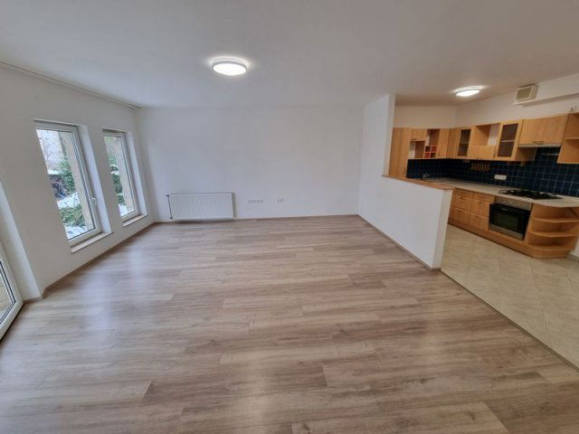 Kiadó téglalakás, albérlet, Érden 250 E Ft / hó, 2 szobás