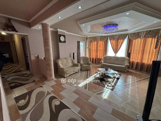 Eladó családi ház, Abaújszántón 81.99 M Ft, 3+1 szobás