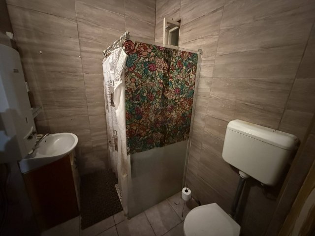 Eladó családi ház, Tiszadadán 27.5 M Ft, 2 szobás