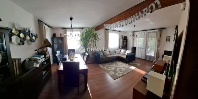 Eladó családi ház, Vecsésen 149.999 M Ft, 5 szobás
