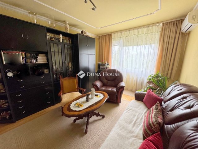 Eladó panellakás, Nyíregyházán, Eperjes utcában 53.75 M Ft