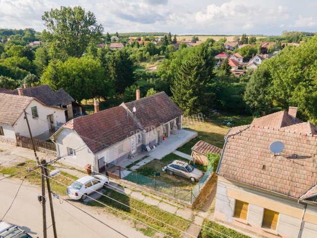 Eladó családi ház, Nagyorosziban 17 M Ft, 3 szobás