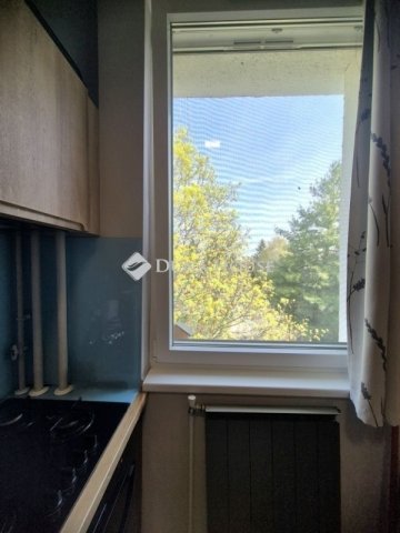 Eladó téglalakás, Szentendrén 87.9 M Ft, 4 szobás