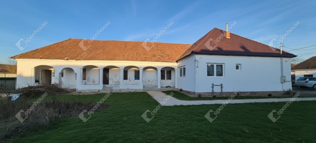Eladó családi ház, Sajóecsegen 25 M Ft, 4 szobás