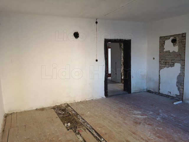 Eladó családi ház, Bágyogszováton 16.5 M Ft, 4 szobás