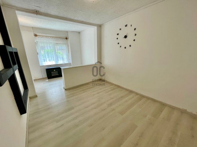 Eladó téglalakás, Sopronban 24.9 M Ft, 1 szobás