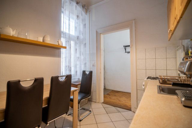 Eladó téglalakás, Budapesten, VII. kerületben 75 M Ft, 2 szobás