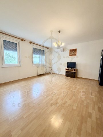 Eladó panellakás, Siófokon 45.99 M Ft, 2 szobás