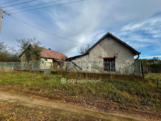 Eladó mezogazdasagi ingatlan, Fülöpön 2.95 M Ft, 2 szobás