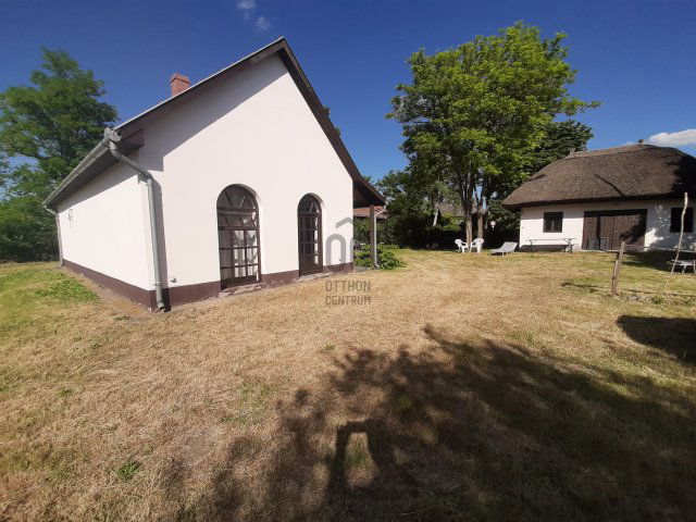 Eladó családi ház, Poroszlón 39.9 M Ft, 4 szobás