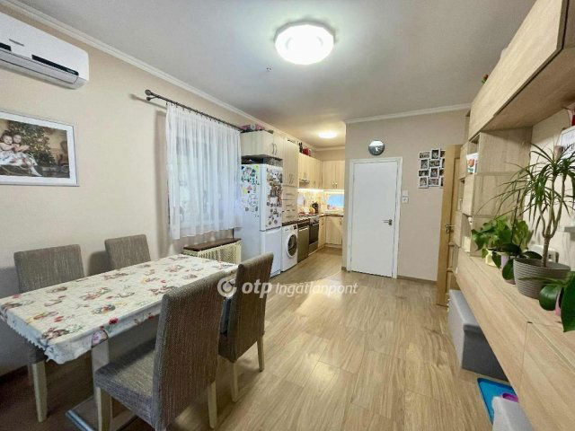 Eladó családi ház, Ráckevén 47.9 M Ft, 4 szobás