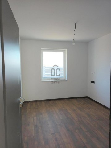 Eladó családi ház, Keszthelyen 162 M Ft, 3 szobás